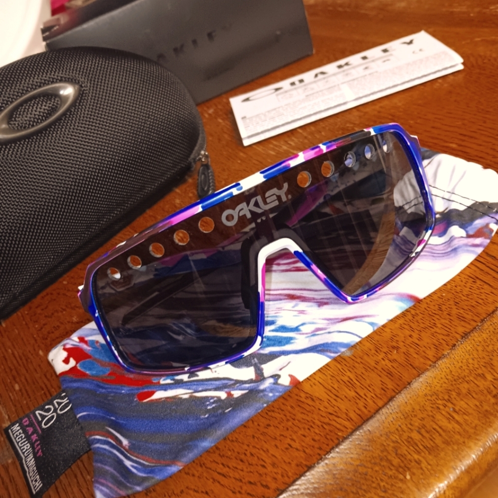 LIMITED EDITION OAKLEY SUTRO KOKORO MEGURU SPIN SUNGLASSES. Cross posted